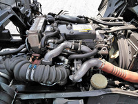 いすゞフォワードアルミウイング中型（4t）[写真15]