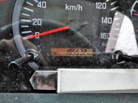 いすゞフォワードアルミウイング中型（4t）[写真18]