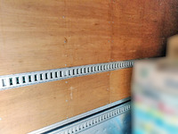 いすゞフォワードアルミウイング中型（4t）[写真06]