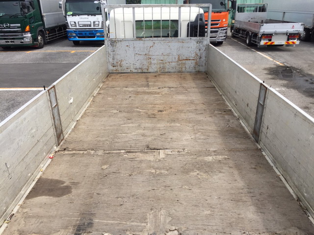 日野レンジャーアルミブロック中型（4t）[写真10]