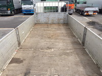 日野レンジャーアルミブロック中型（4t）[写真10]