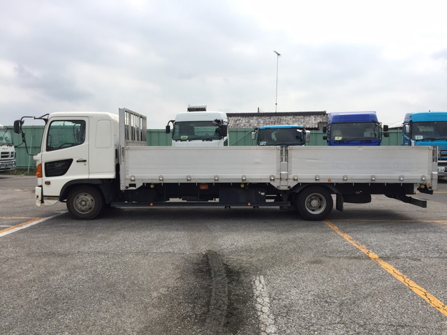 日野レンジャーアルミブロック中型（4t）[写真05]