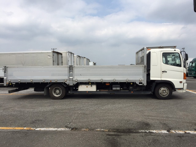 日野レンジャーアルミブロック中型（4t）[写真06]