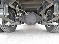 いすゞエルフ平ボディ小型（2t・3t）[写真11]