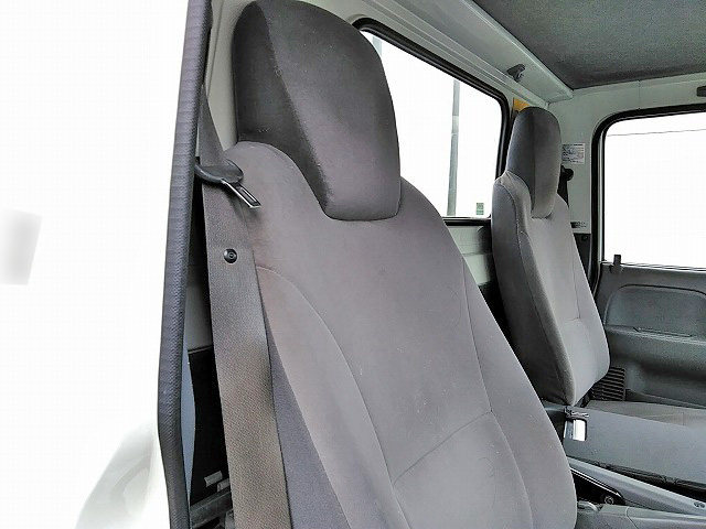 いすゞエルフ平ボディ小型（2t・3t）[写真15]