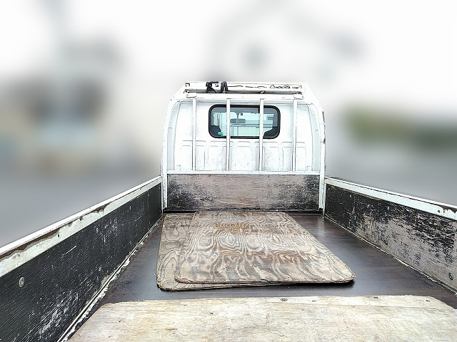 いすゞエルフ平ボディ小型（2t・3t）[写真08]