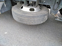 いすゞエルフ平ボディ小型（2t・3t）[写真09]