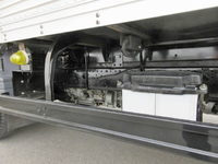 三菱ふそうキャンターアルミバン小型（2t・3t）[写真13]