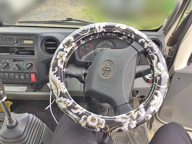 トヨタダイナ平ボディ小型（2t・3t）[写真22]