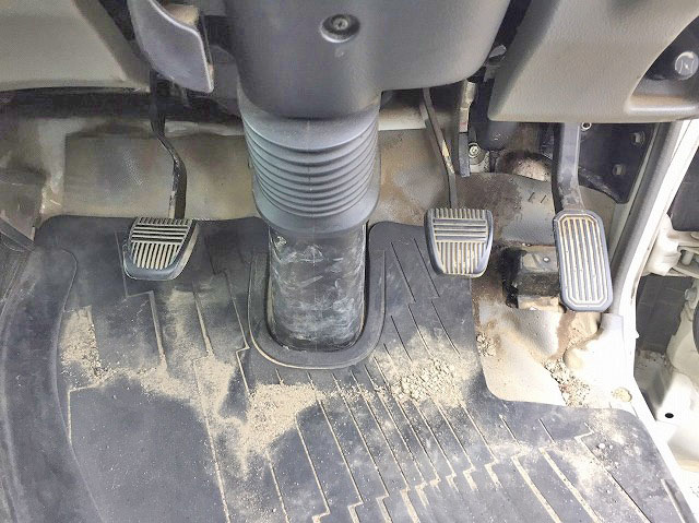 トヨタダイナ平ボディ小型（2t・3t）[写真24]