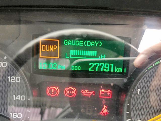 三菱ふそうキャンターダンプ小型（2t・3t）[写真19]