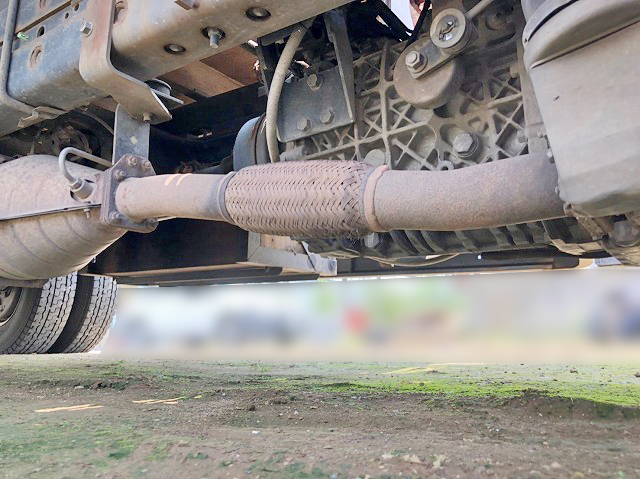 いすゞエルフユニック4段小型（2t・3t）[写真22]