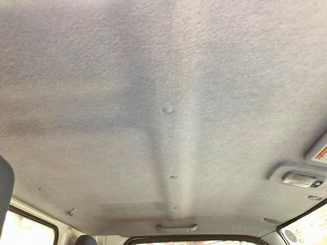 三菱ふそうキャンター平ボディ小型（2t・3t）[写真26]