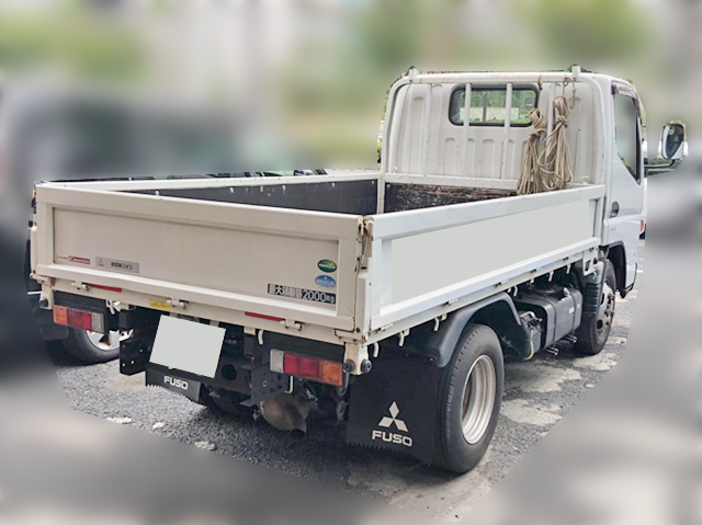 三菱ふそうキャンター平ボディ小型（2t・3t）[写真03]