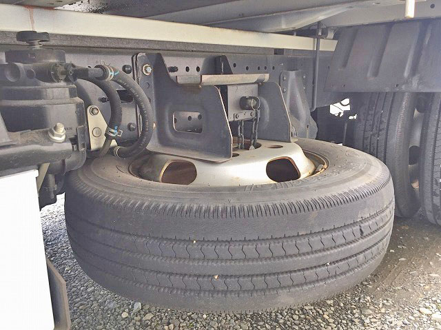 日野デュトロ平ボディ小型（2t・3t）[写真12]