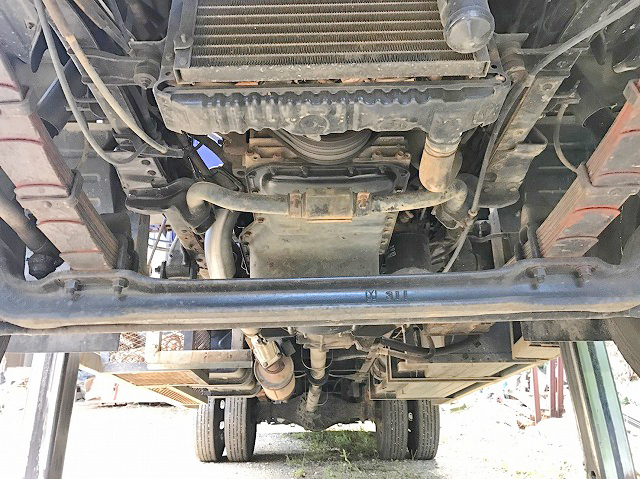 いすゞエルフセルフクレーン5段小型（2t・3t）[写真18]