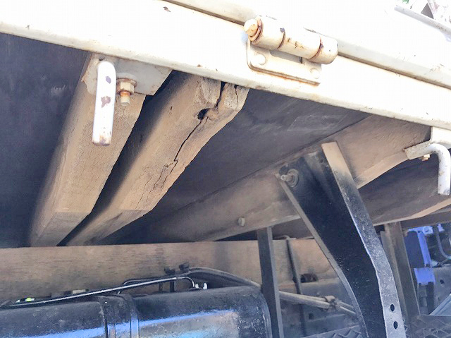 いすゞエルフセルフクレーン5段小型（2t・3t）[写真21]