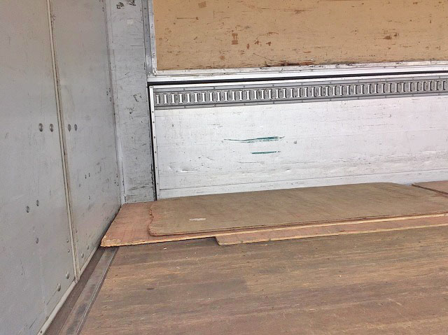 日野プロフィアアルミウイング大型（10t）[写真08]