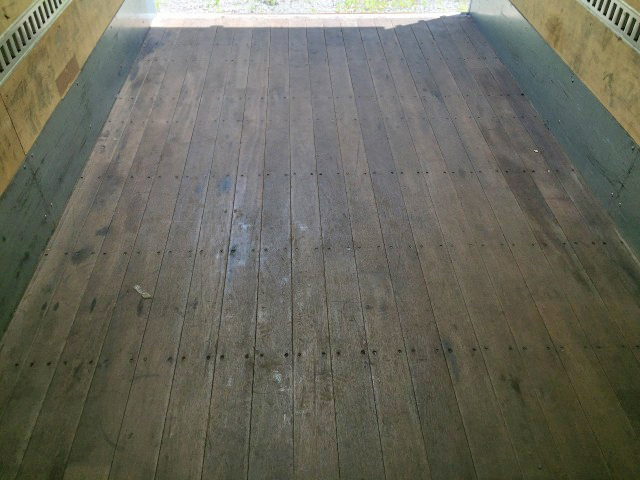 日野デュトロアルミバン小型（2t・3t）[写真12]