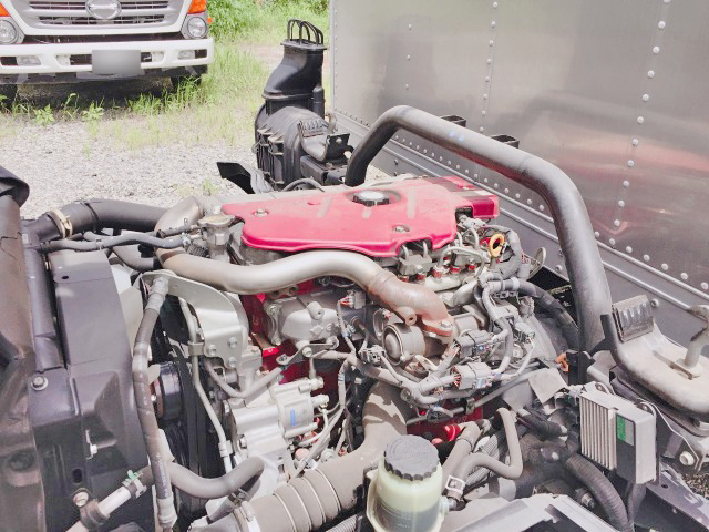 日野デュトロアルミバン小型（2t・3t）[写真26]