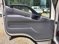 日野デュトロアルミバン小型（2t・3t）[写真29]