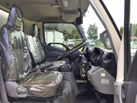 日野デュトロアルミバン小型（2t・3t）[写真33]