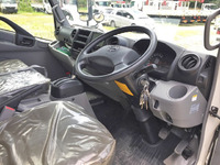 日野デュトロアルミバン小型（2t・3t）[写真34]