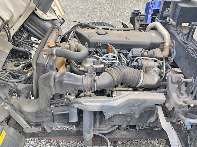 いすゞエルフ高所作業車小型（2t・3t）[写真19]