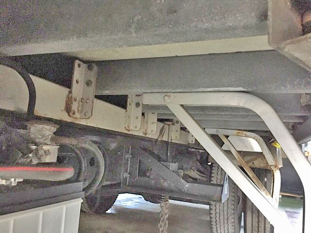 日野デュトロアルミバン小型（2t・3t）[写真16]