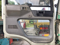 日野レンジャーセルフクレーン3段中型（4t）[写真30]