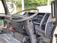 日野レンジャーセルフクレーン3段中型（4t）[写真33]