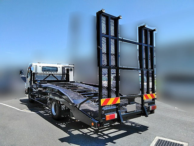 トヨタダイナキャリアカー小型（2t・3t）[写真05]