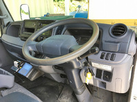 三菱ふそうキャンター冷凍車（冷蔵車）小型（2t・3t）[写真32]