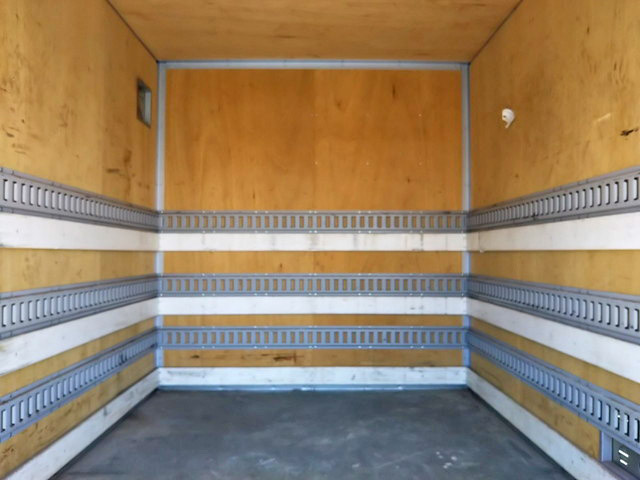 日産アトラスパネルバン小型（2t・3t）[写真14]