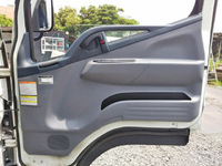 日産アトラスパネルバン小型（2t・3t）[写真28]