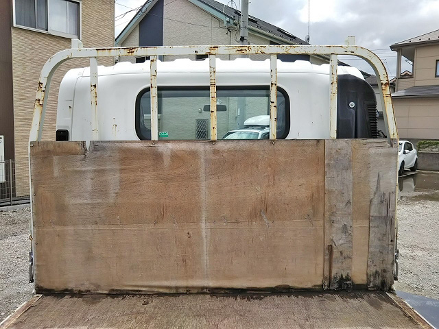 いすゞエルフ平ボディ小型（2t・3t）[写真14]