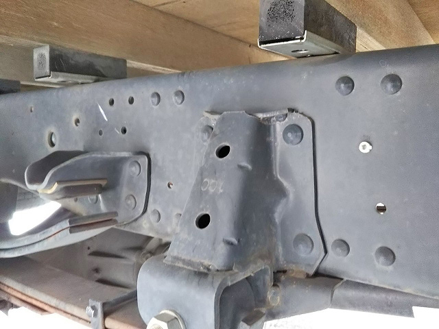 いすゞエルフ平ボディ小型（2t・3t）[写真20]