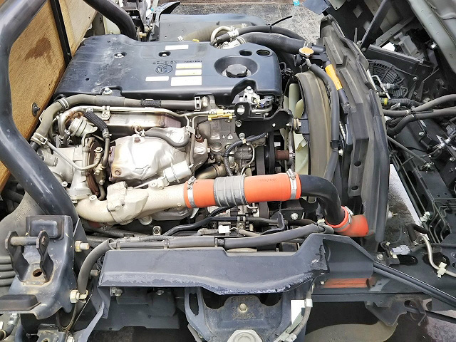 いすゞエルフ平ボディ小型（2t・3t）[写真28]