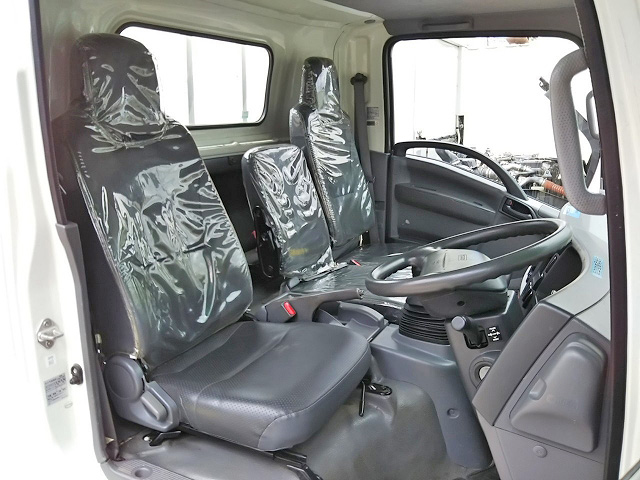 いすゞエルフ平ボディ小型（2t・3t）[写真32]