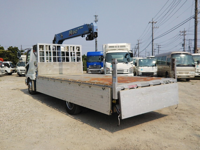 三菱ふそうファイタークレーン3段増トン（6t・8t）[写真10]