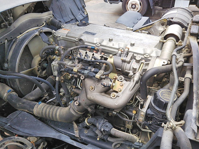 三菱ふそうファイタークレーン3段増トン（6t・8t）[写真25]