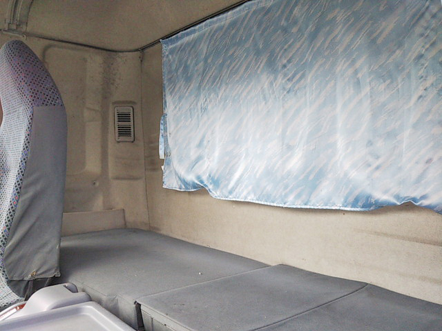 三菱ふそうファイタークレーン3段増トン（6t・8t）[写真34]