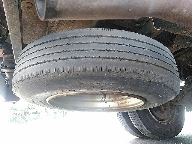 いすゞエルフ平ボディ小型（2t・3t）[写真16]