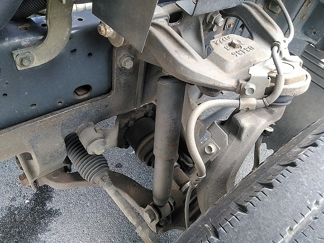 いすゞエルフ平ボディ小型（2t・3t）[写真18]