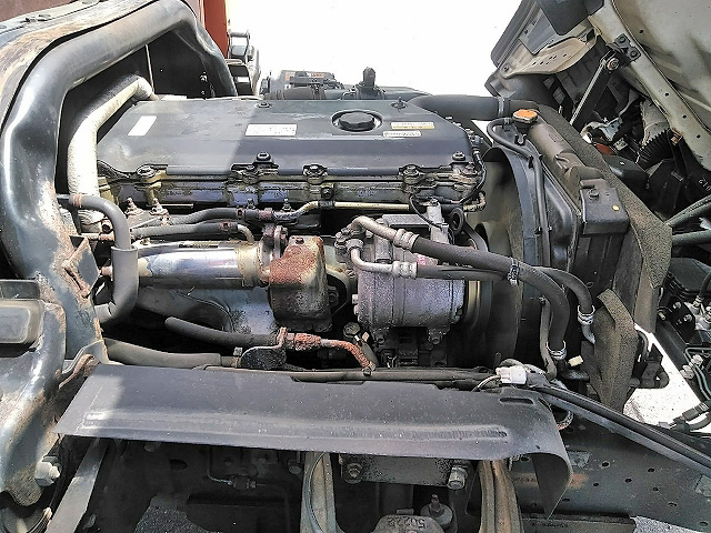 いすゞエルフ平ボディ小型（2t・3t）[写真24]