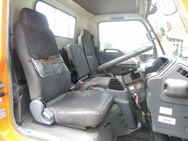 いすゞエルフ平ボディ小型（2t・3t）[写真29]