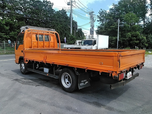 いすゞエルフ平ボディ小型（2t・3t）[写真04]