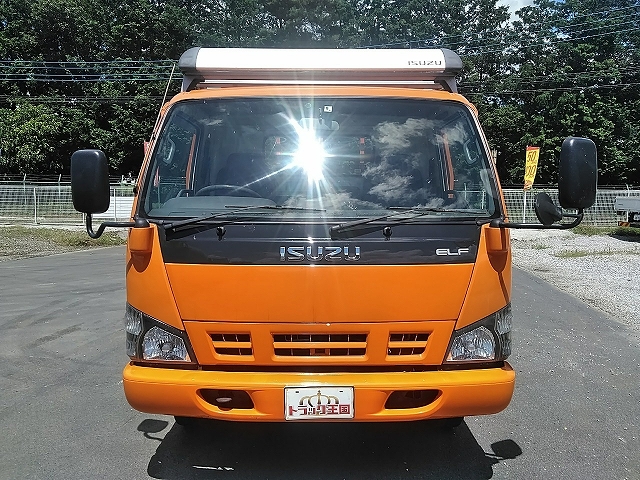 いすゞエルフ平ボディ小型（2t・3t）[写真09]