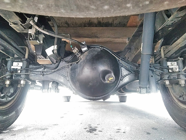 いすゞエルフ平ボディ小型（2t・3t）[写真21]