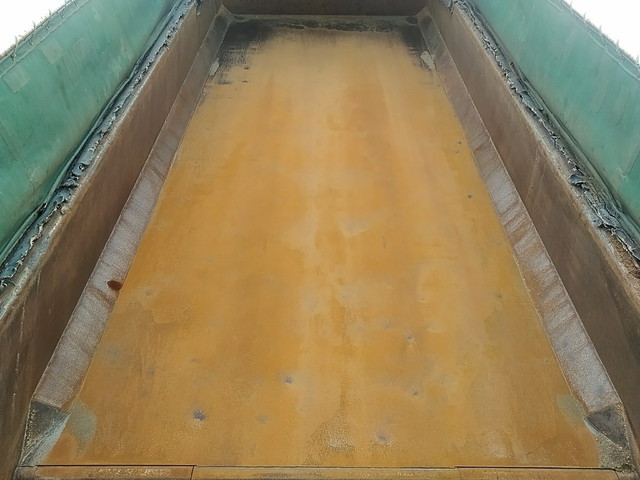 三菱ふそうスーパーグレートダンプ大型（10t）[写真10]